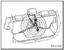 7. Hold the buckle and pull the belt to secure the tire.