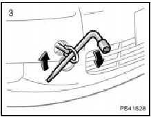 3. Tighten the front towing eyelet securely by a wheel nut wrench.