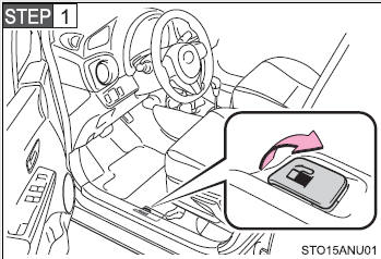 Pull up the opener to open the fuel filler door.